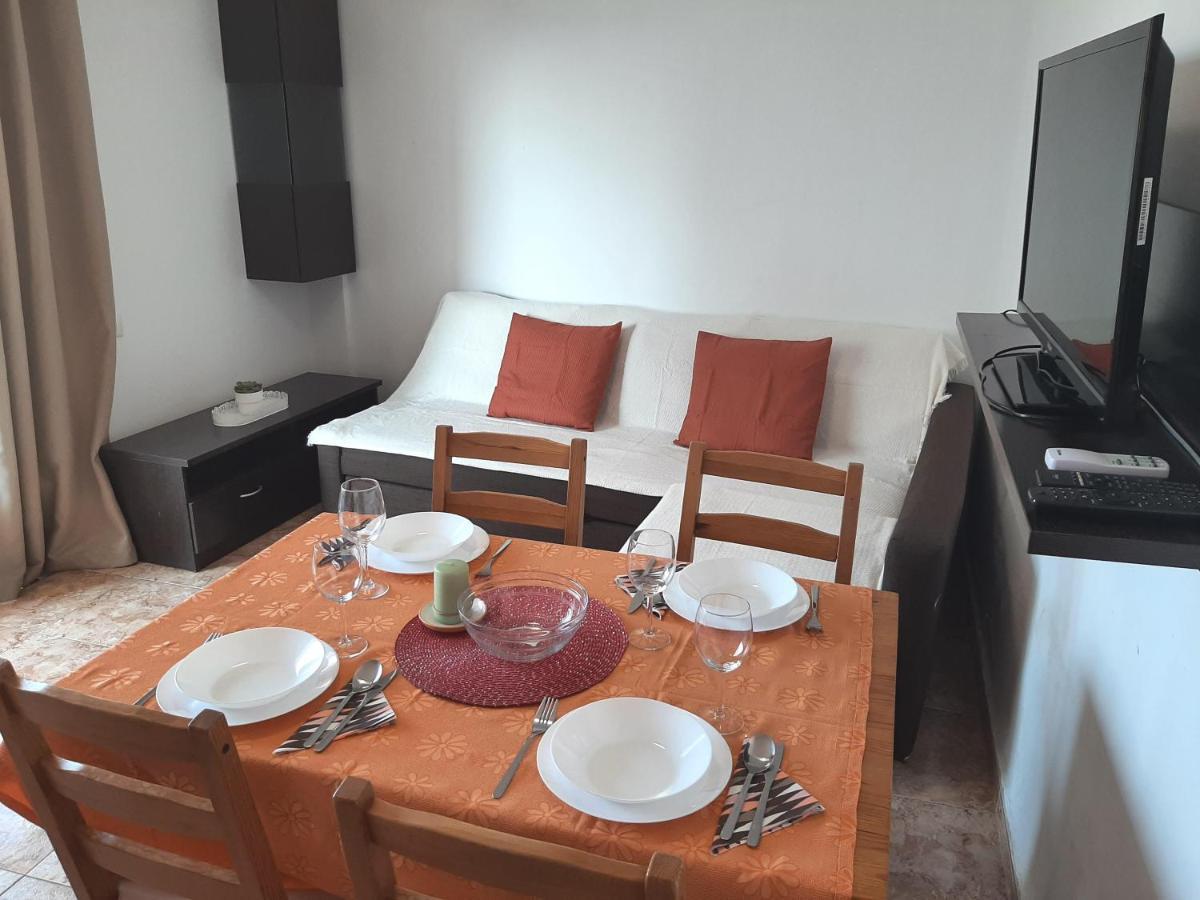 Perfectly Located Apartment With Pool Playa de las Americas  Exteriör bild